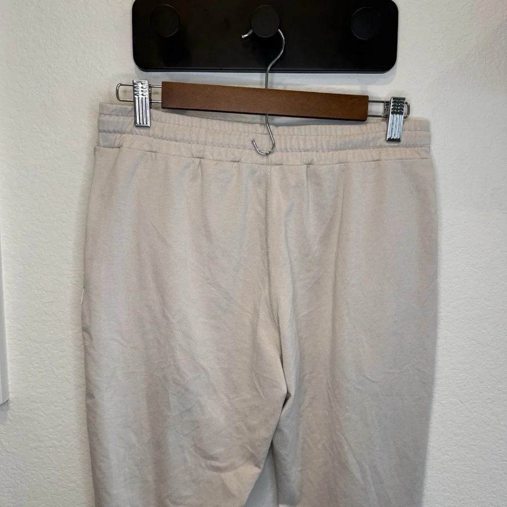Vuori performance jogger small women Ivory - Picture 8 of 10